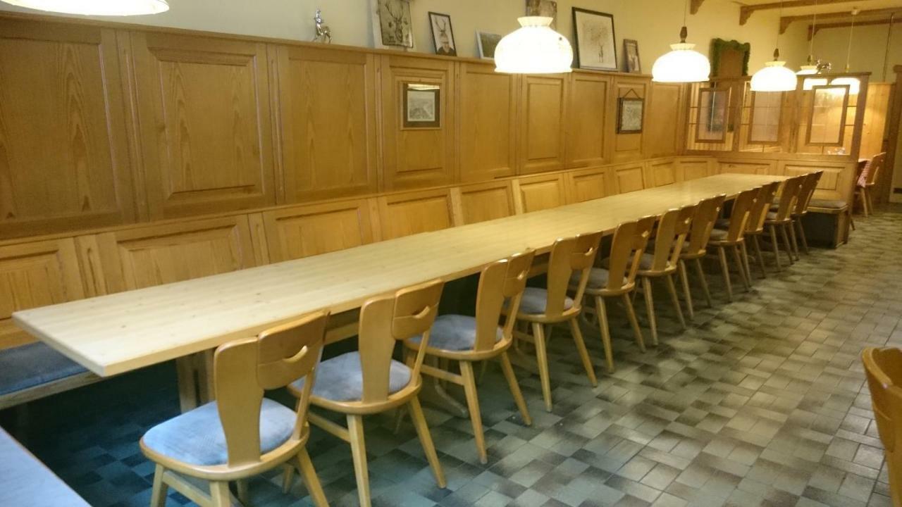 Hotel-Pension Zum Hirsch Hattersheim am Main المظهر الخارجي الصورة